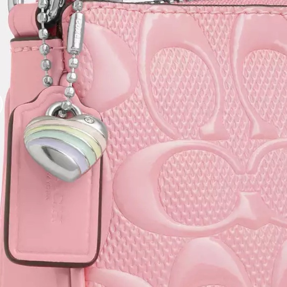 New Coach Outlet Nolita 19 In Signature Leather With Heart Charm - Picture 7 of 7